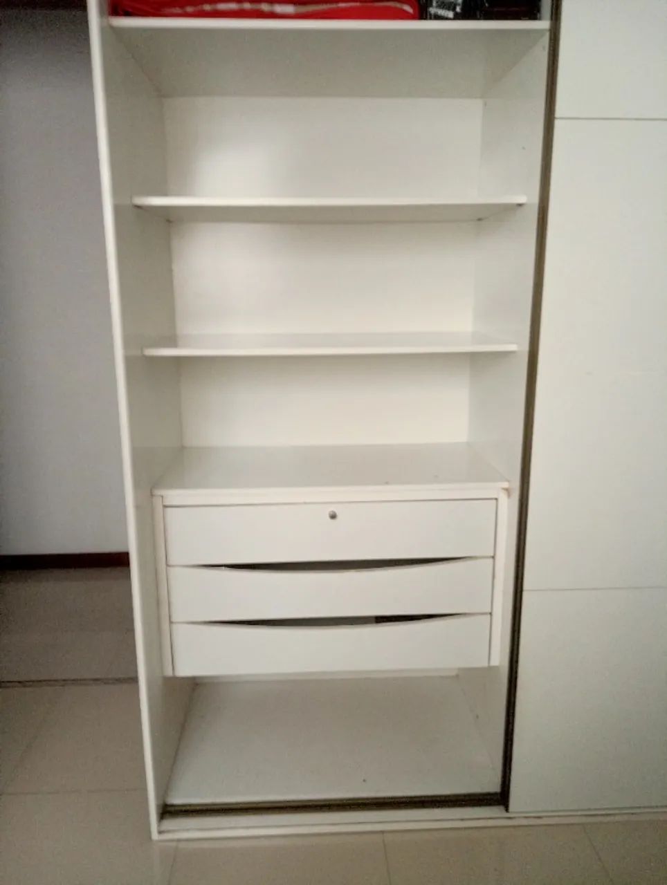 Guarda-roupa branco 1.78X1.80X0,61 - Foto 2