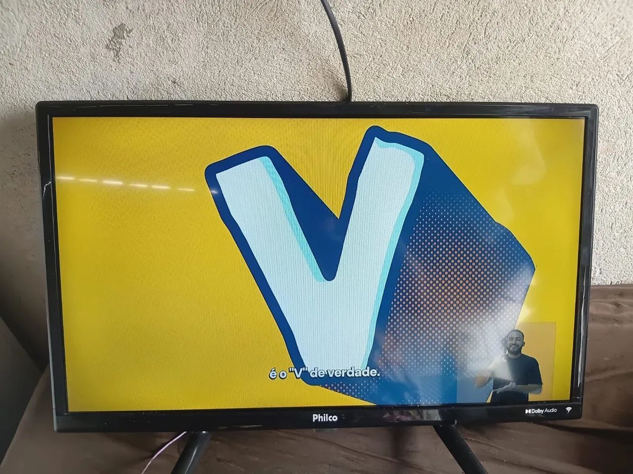 Vendo TV de 24 polegadas smart  - Foto 4