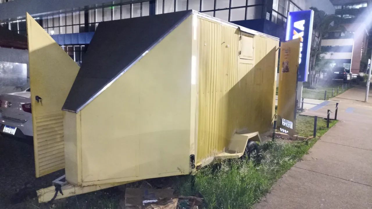 Vende se um trailer  - Foto 5