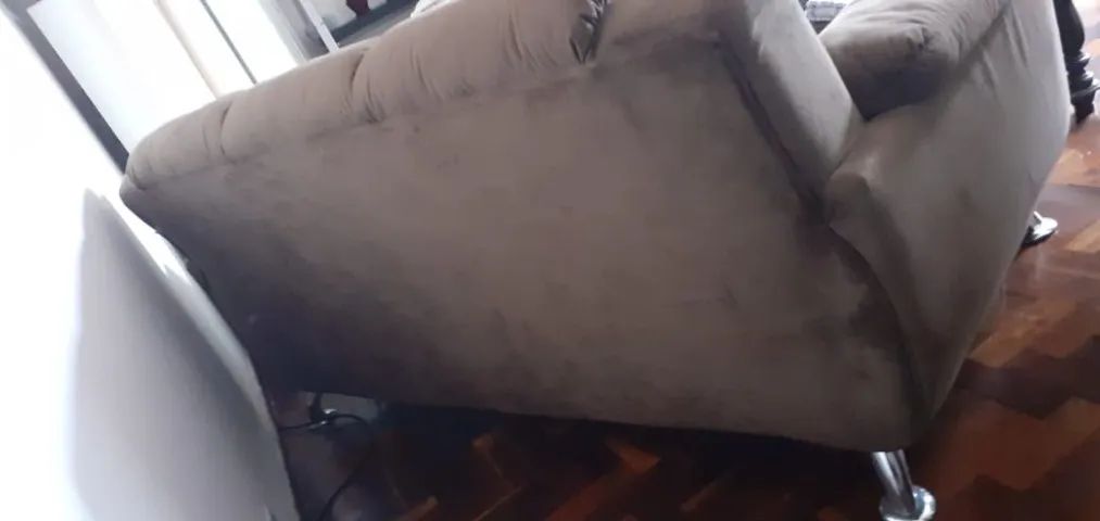 SOFA estilo Italiano de três lugares - Foto 3