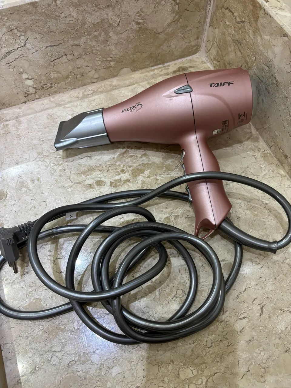 Secador de cabelo