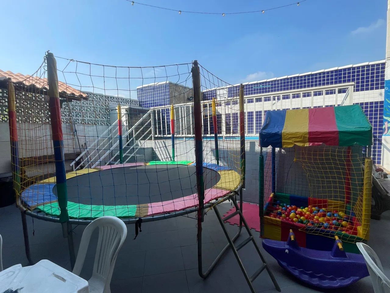 Aluguel de pula pula e piscina de bolinha  - Foto 2