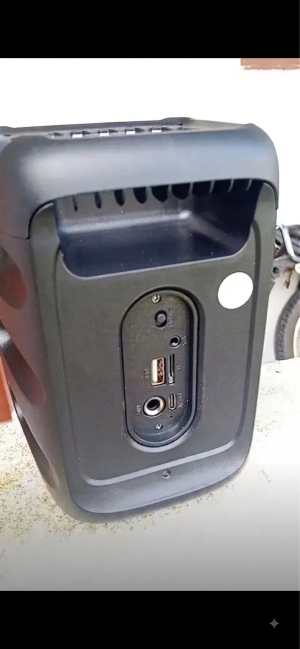 Caixa de som Bluetooth com LED - Foto 2