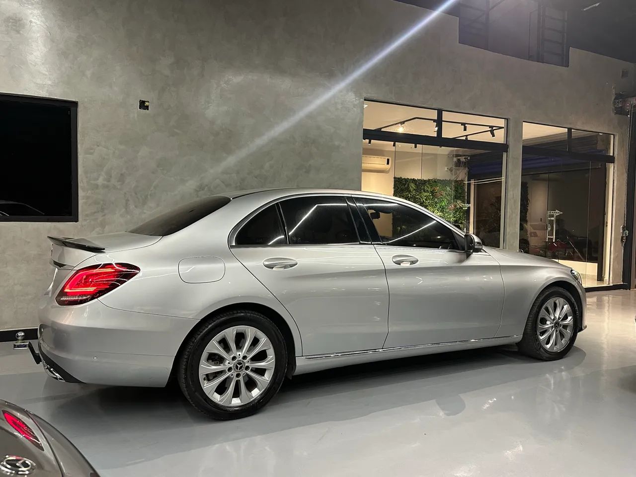 Mercedes-Benz C-180 2019