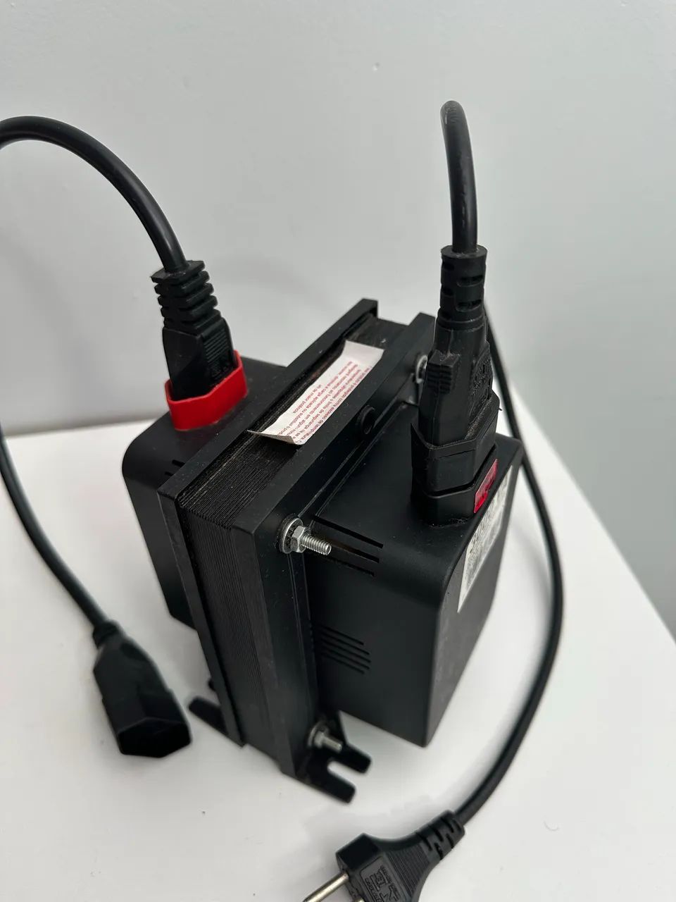 Transformador de 127w para 220W - Foto 3