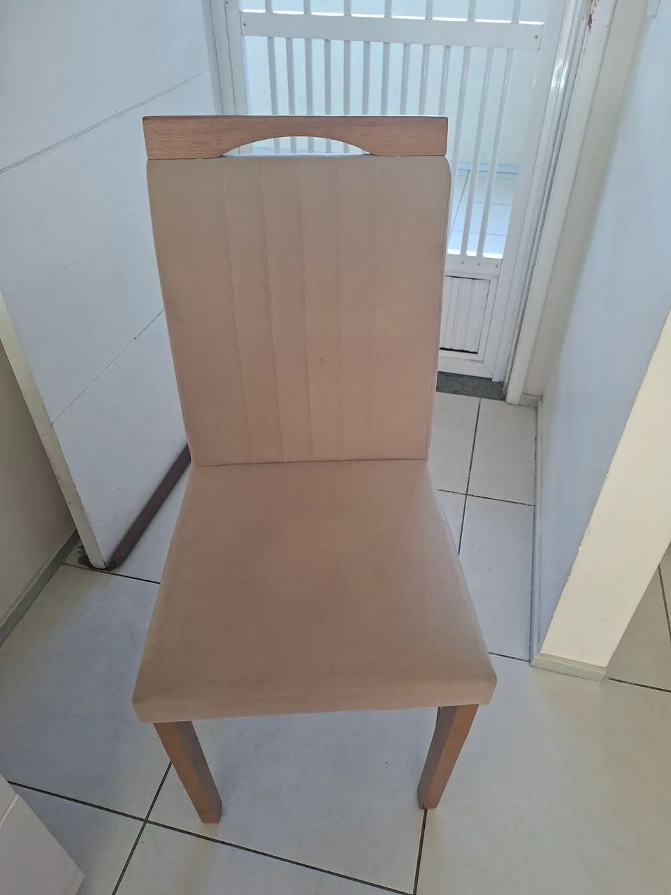 Cadeiras de sala de jantar 