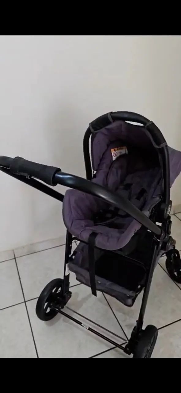 Vendo carrinho de bebê Moisés - Foto 2