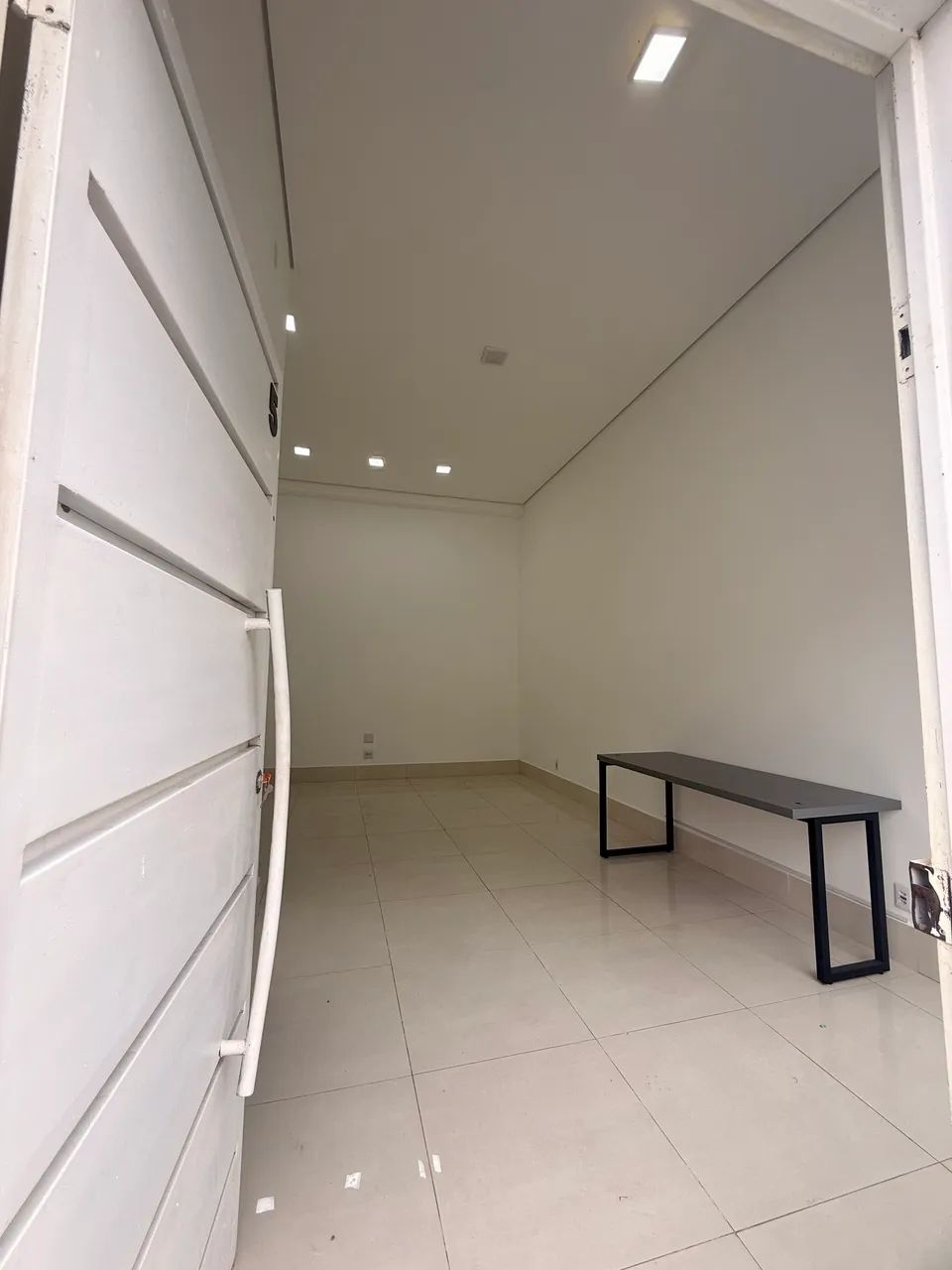 Sala comercial prox av beira rio - Foto 5