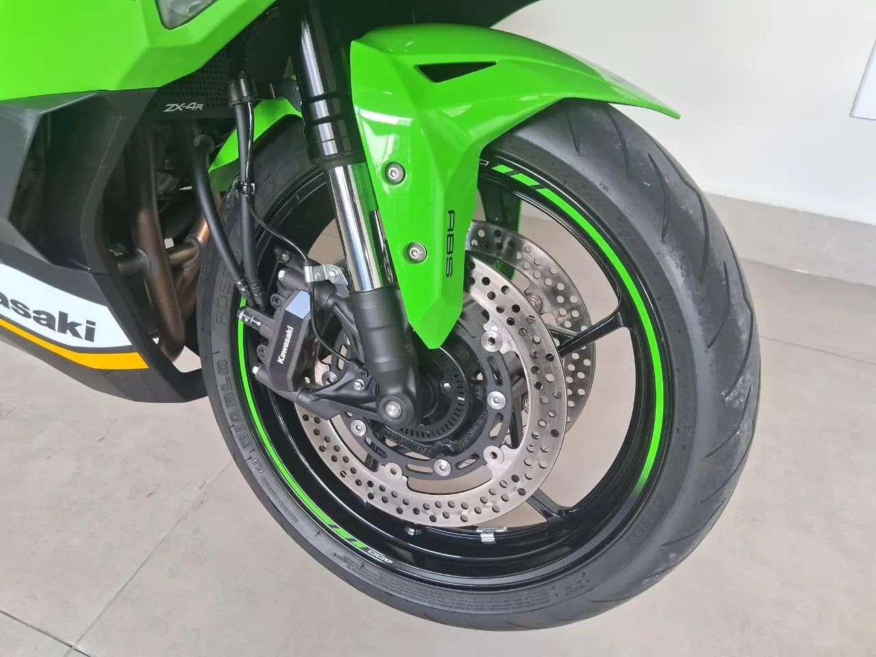 Kawasaki Zx-4r 2025 - 1488557234 | OLX