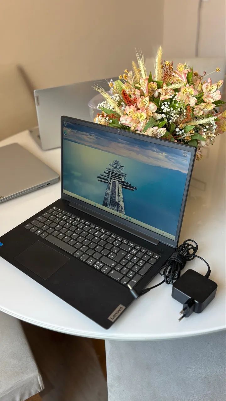 Notebook Lenovo v15 g2 - Foto 3