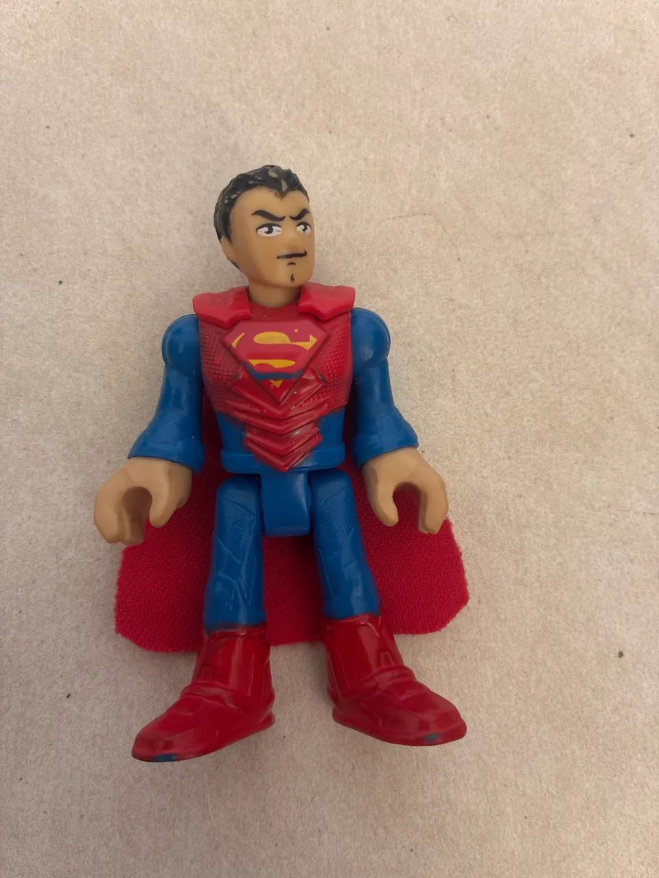 Imaginext -  vilão Metallo e Superman  - Foto 3