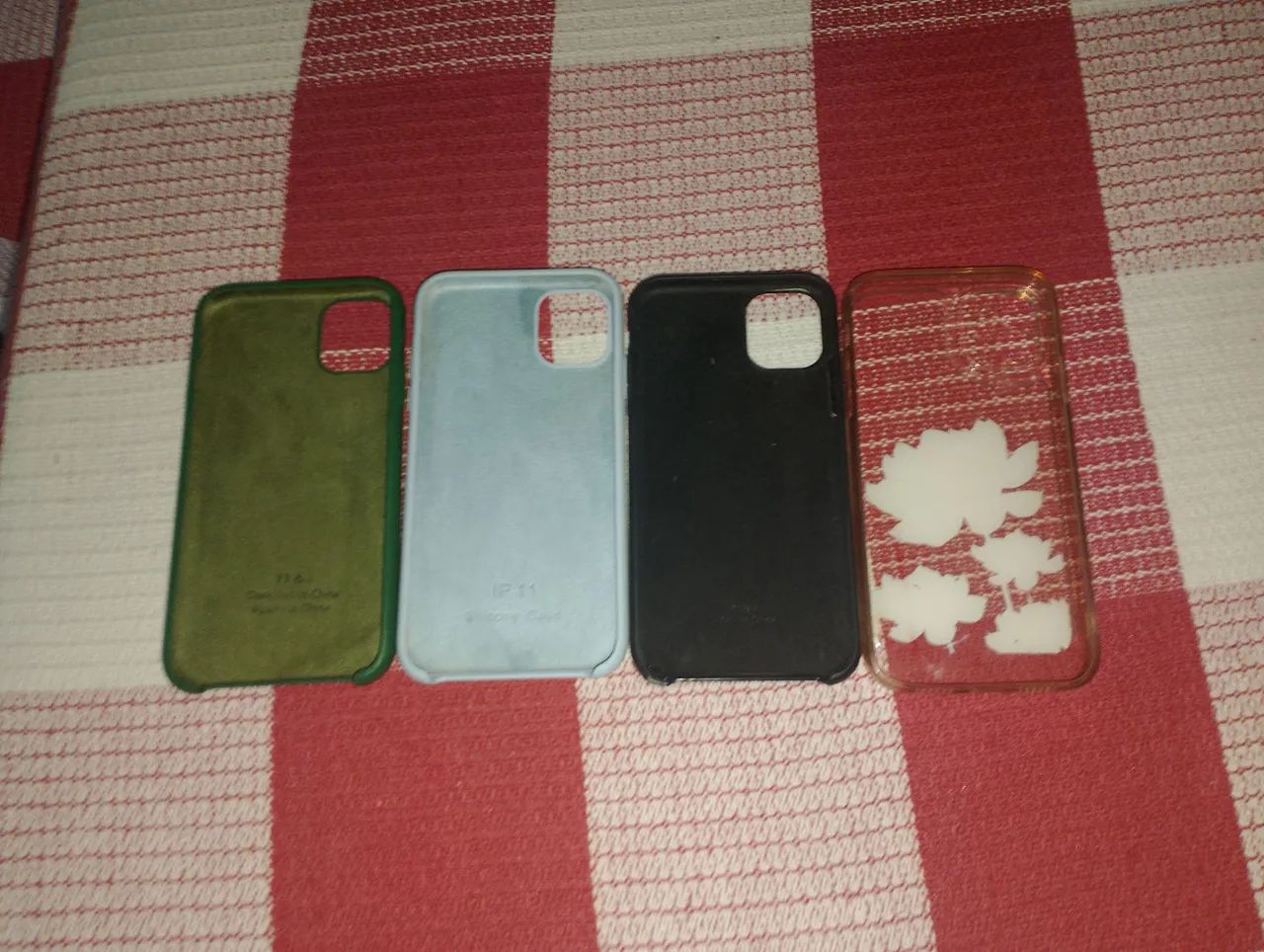 Capas para iPhone 11  - Foto 2
