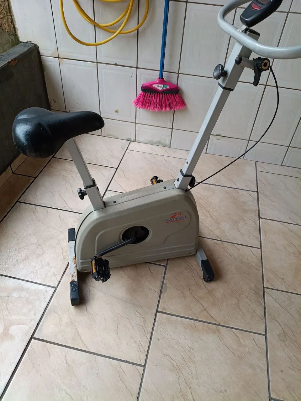 Bicicleta elgometrica  - Foto 2