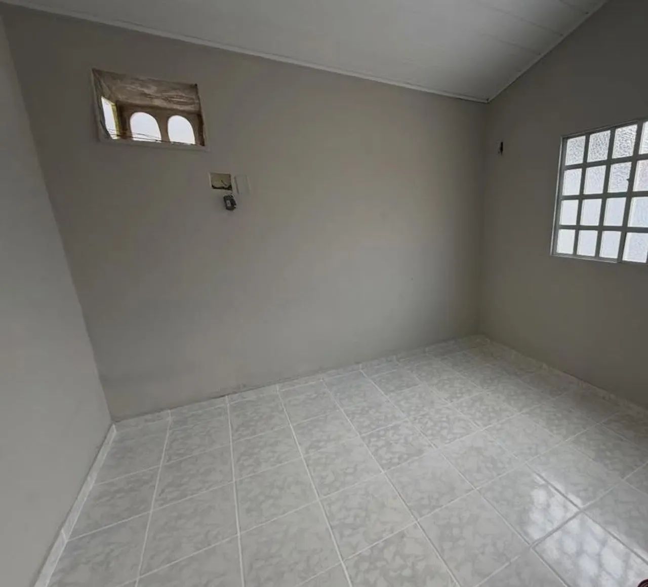 Vendo casa no bengui  - Foto 4