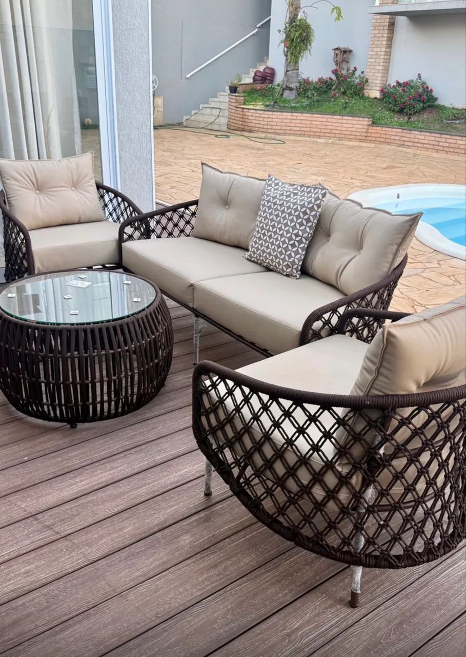 Kit conjunto de sofa área externa + mesa bistrô com 2 poltronas ou 4 banquetas  - Foto 2