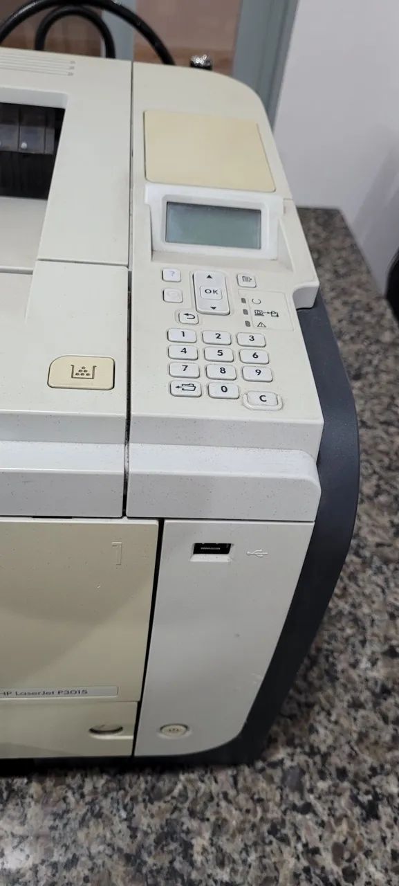 Impressora HP LaserJet P3015  - Foto 3