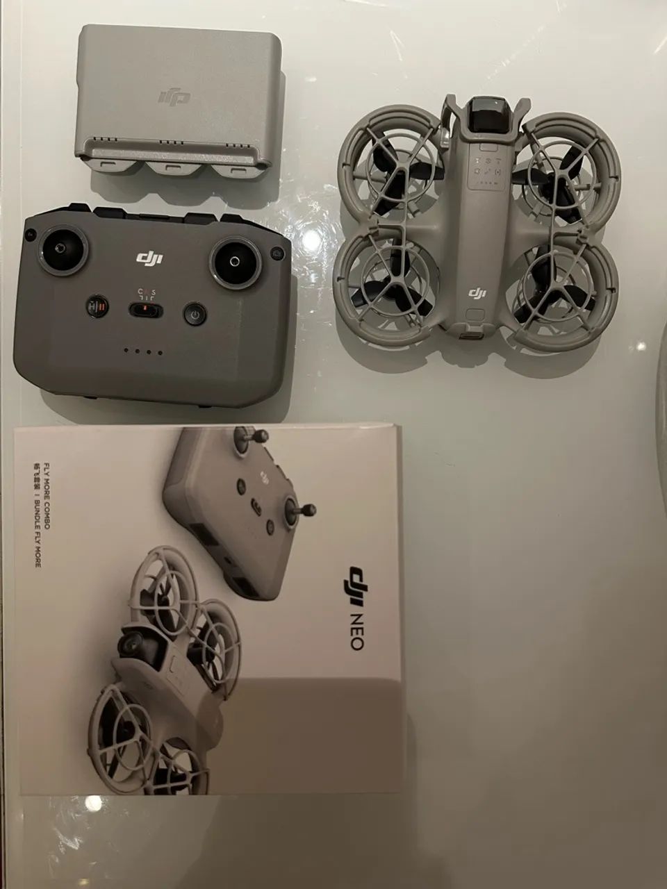 Drone DJI Neo Combo Fly More, apenas 2h45mim de voo - Foto 3