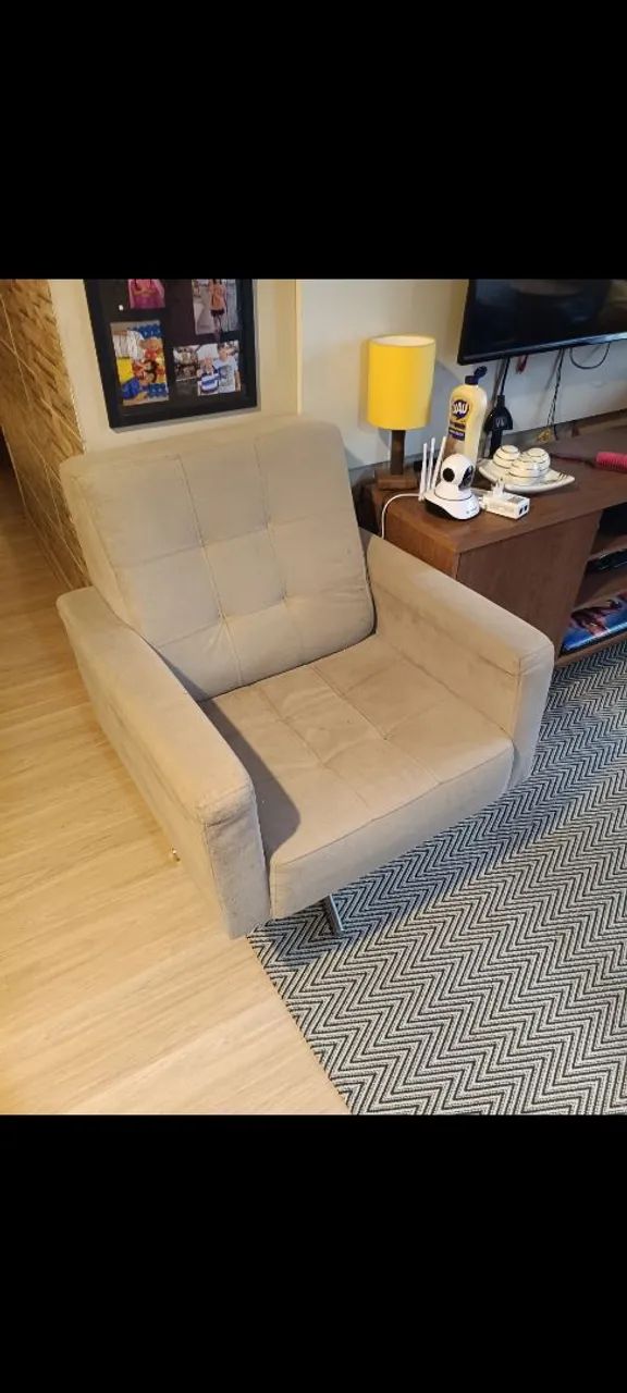 Poltrona Suede giratória nova
