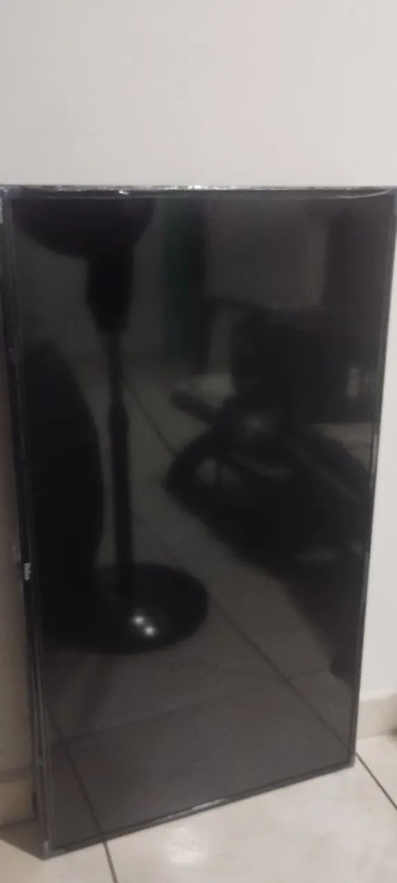 Tv 42 polegadas Philco, com display queimado
