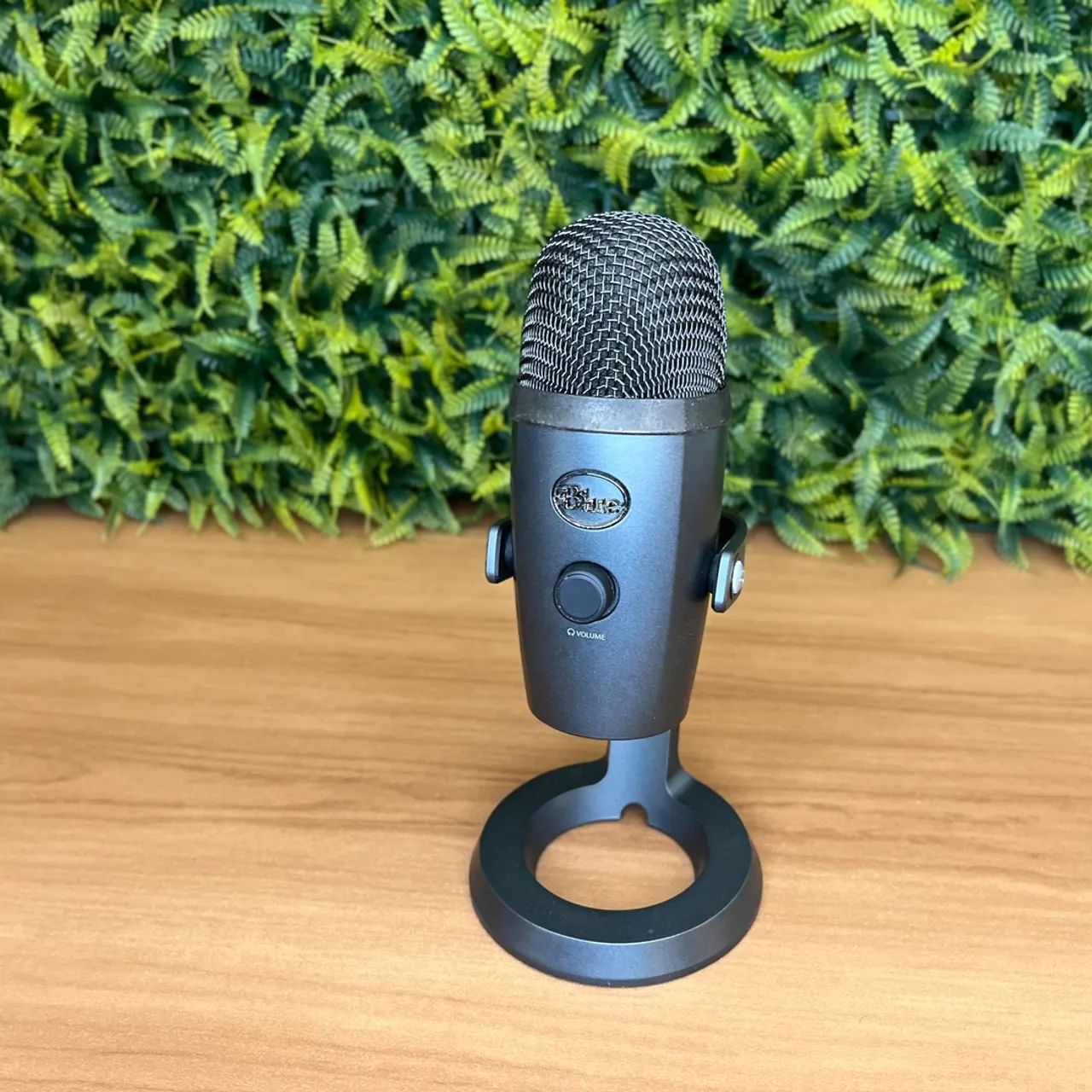 Microfone Blue Yeti Nano - Garantia de 3 meses