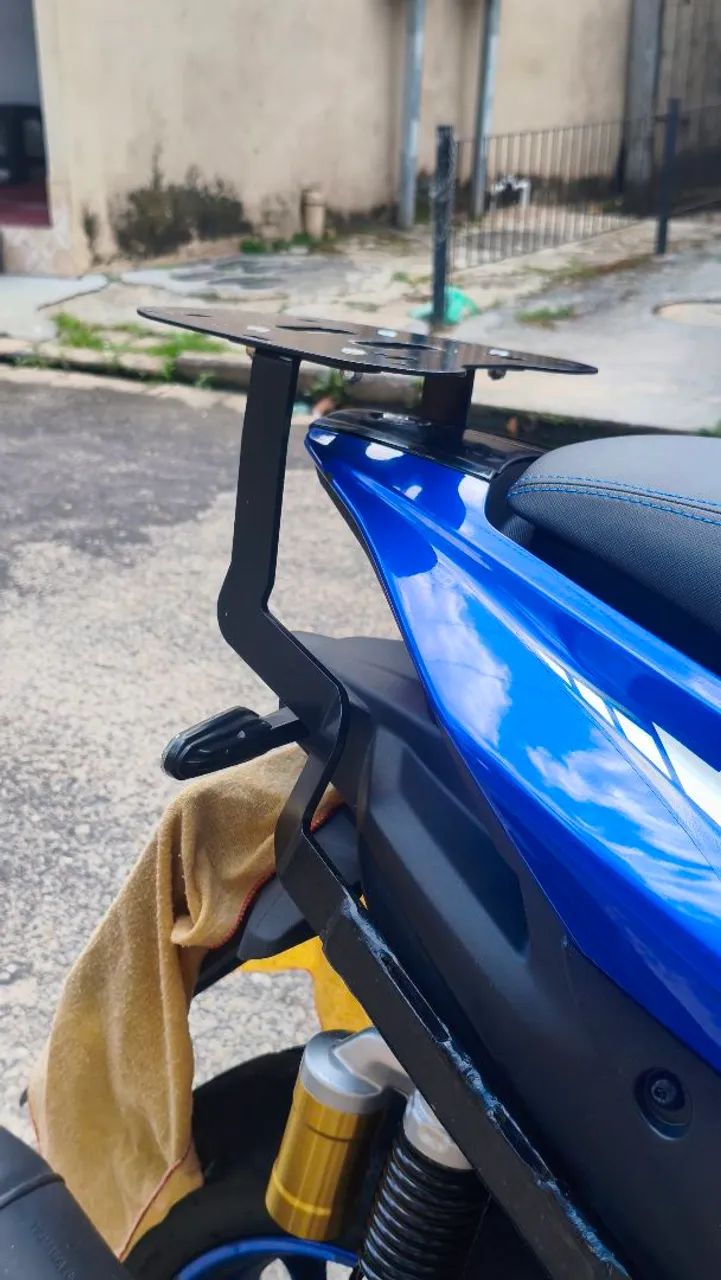 Suporte para baú da moto Aerox  - Foto 5