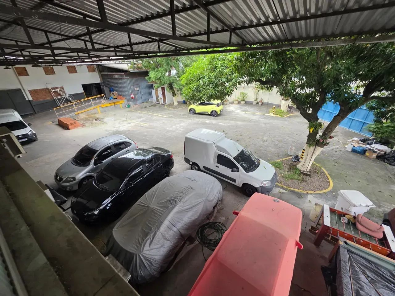 EXCELENTE GALPÃO AS MARGENS DA LINHA AMARELA
