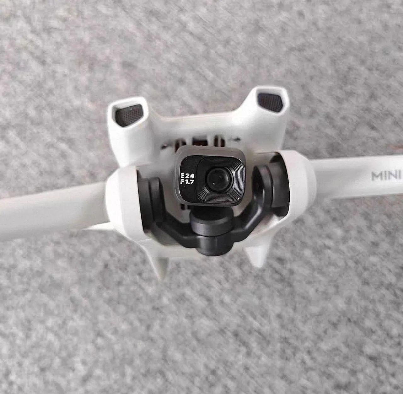 DRONE DJI MINI 3(COM TELA) STANDARD 2 CICLOS EXTREMAMENTE NOVO! - Foto 2