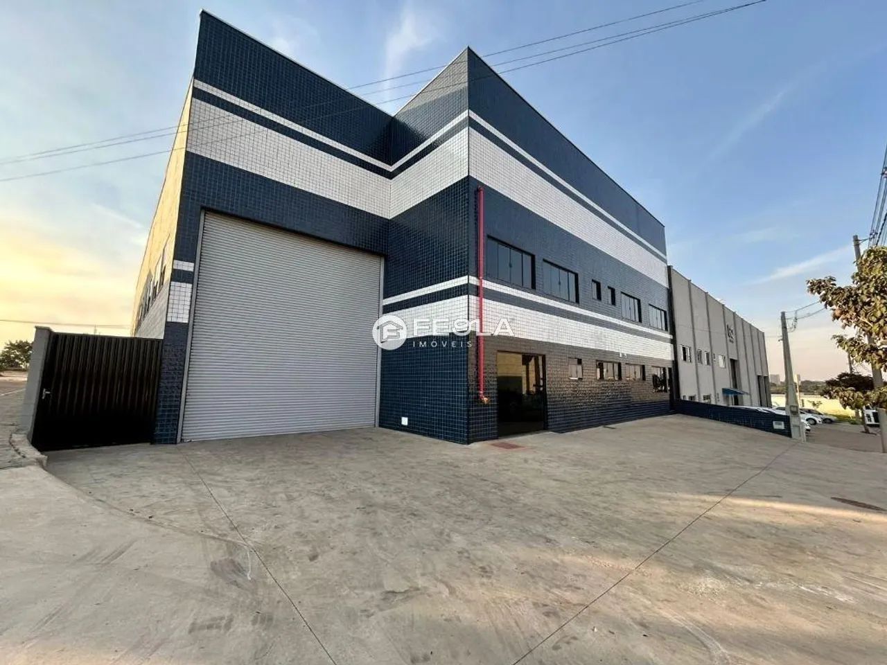 Galpão para alugar em Santa Bárbara D'Oeste, Centro Industrial (CINTEC, com 1215 m²