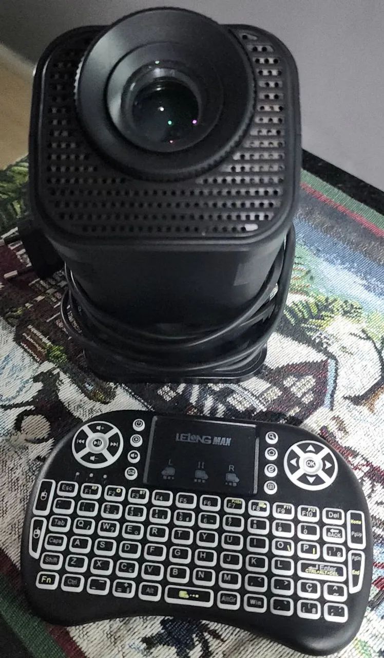 Projetor hy320 + controle touch