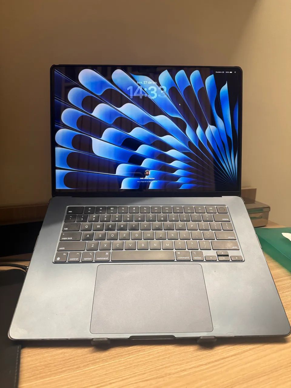MacBook Air M2 15pol Midnight 256GB Bateria em 92% - Notebooks