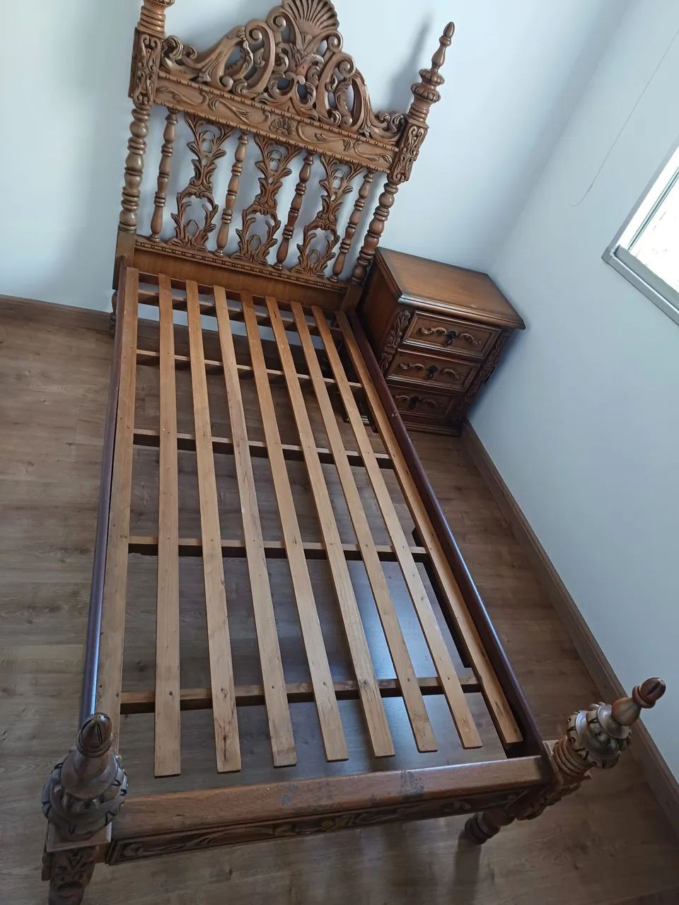 Cama solteiro estilo colonial nova - Foto 2