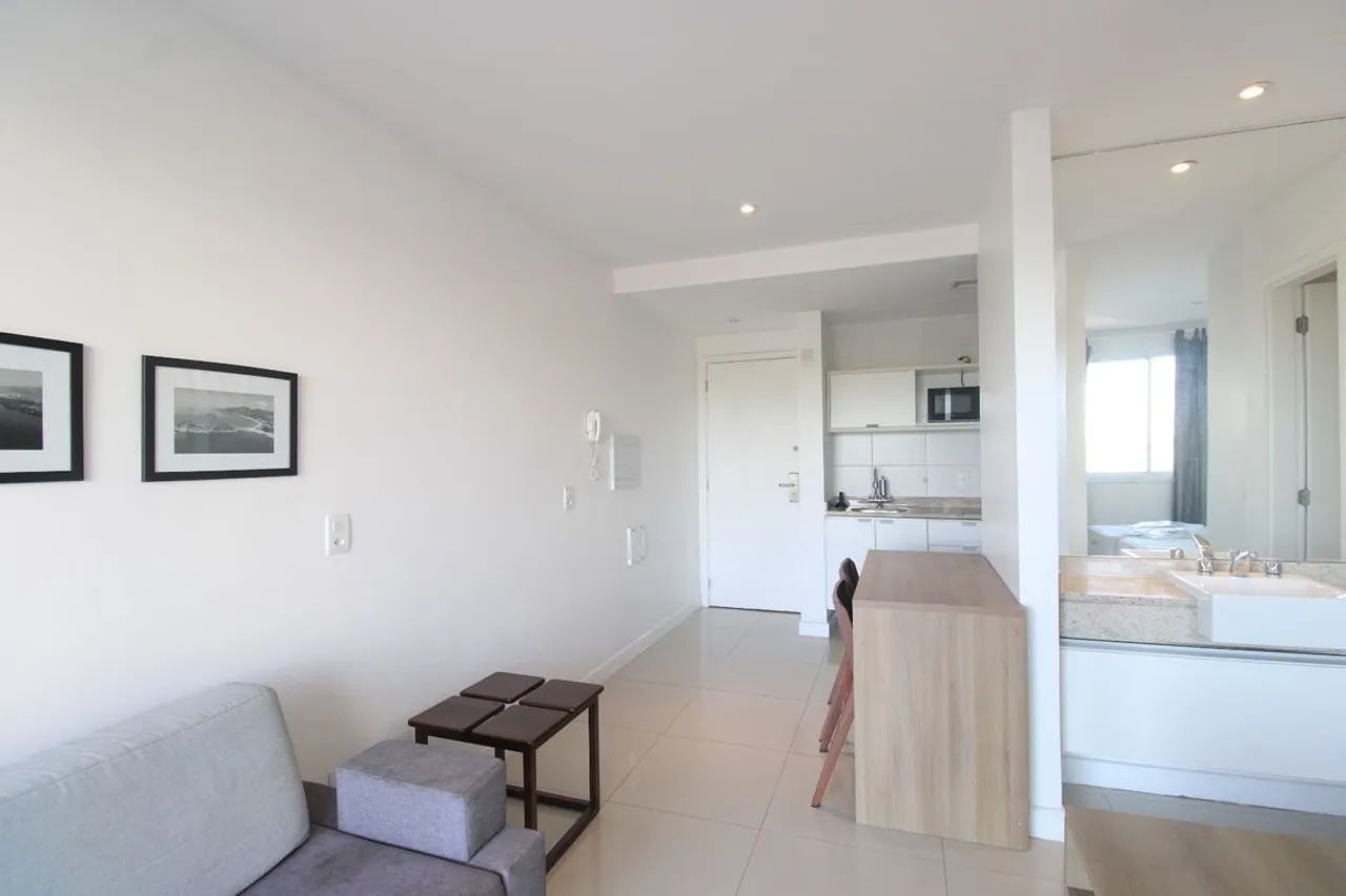 Studio 6677, Quarto e sala com varanda e todo mobiliado. Vaga,Lazer completo. - Foto 2