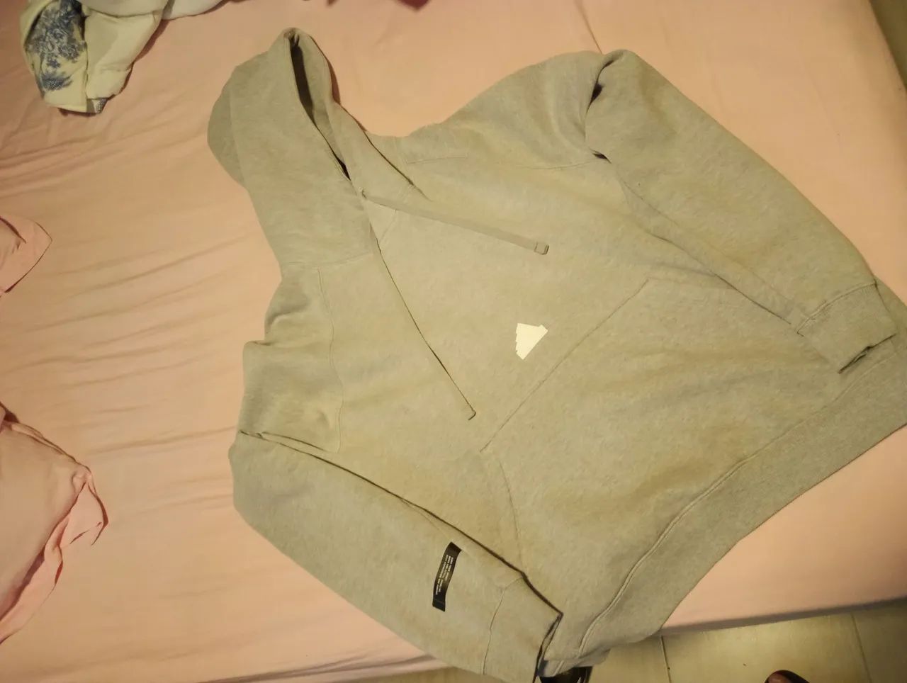 Blusa canguru Adidas elimited