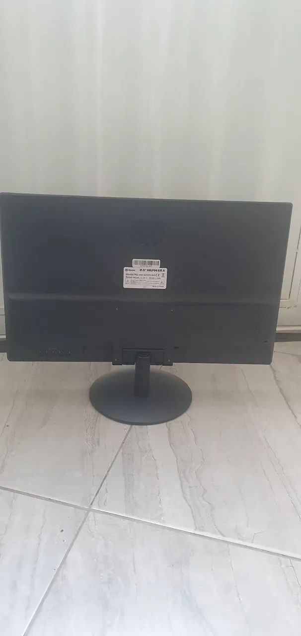Monitor Zinnia pol 21.5 com defeito - Foto 3