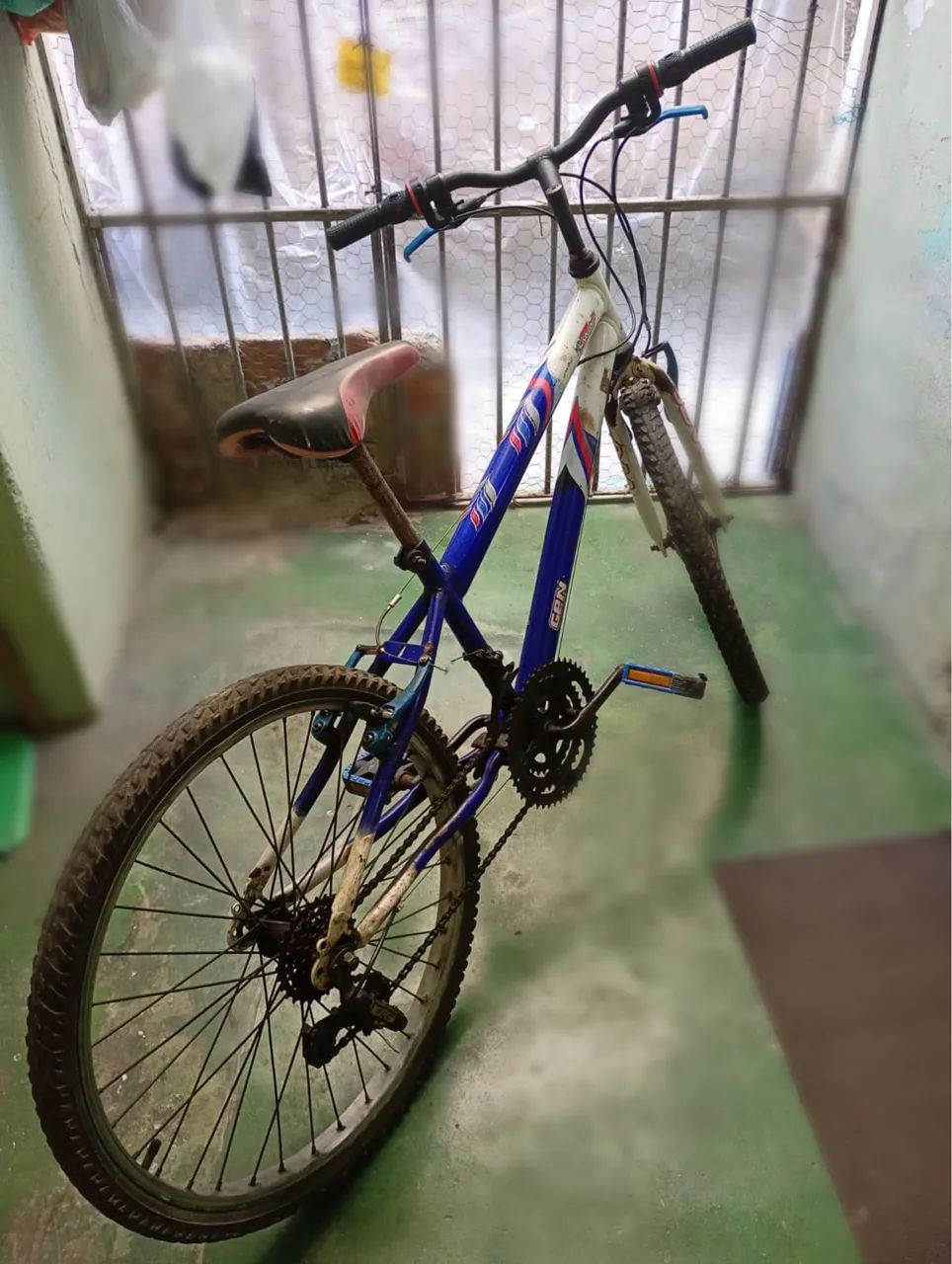 Bicicleta Genova Aro 26 - Excelente Funcionamento - Foto 2