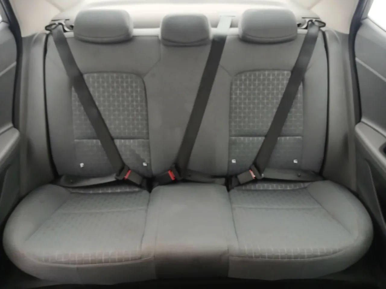 Hyundai HB20S Comfort Plus 1.0 TB Flex 12V Mec., foto 18 de 18