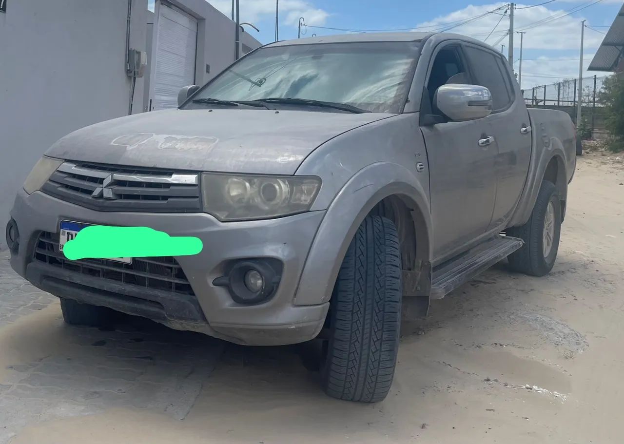 Mitsubishi L200 EVOLUTION 3.2 4X4 TB INT. DIESEL 2016