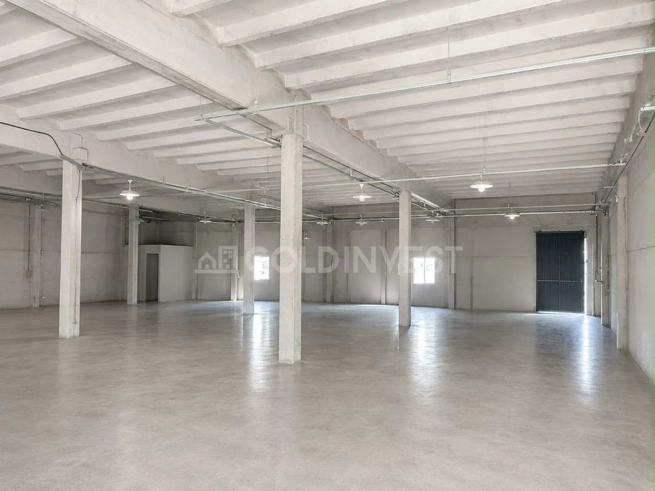 Galpão com 1.400m² no bairro Bateias!!! - Foto 2