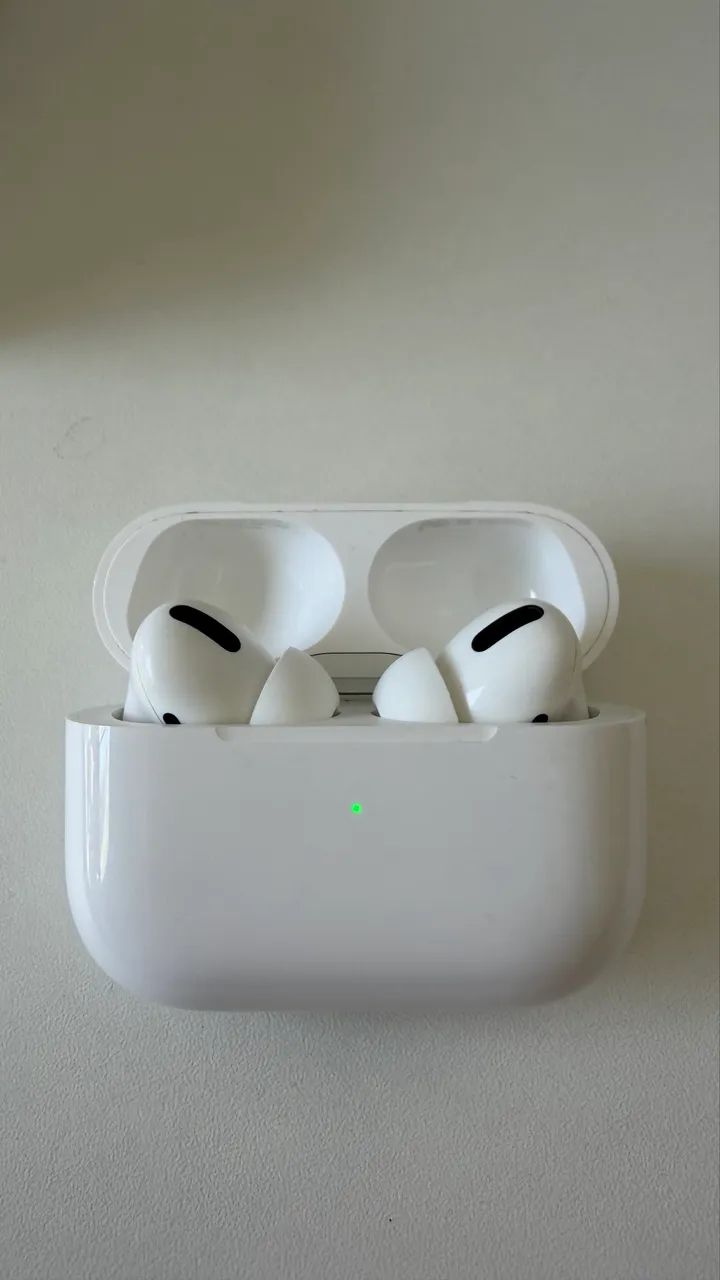 AirPods Pro 1ª Geração, com caixa, completo