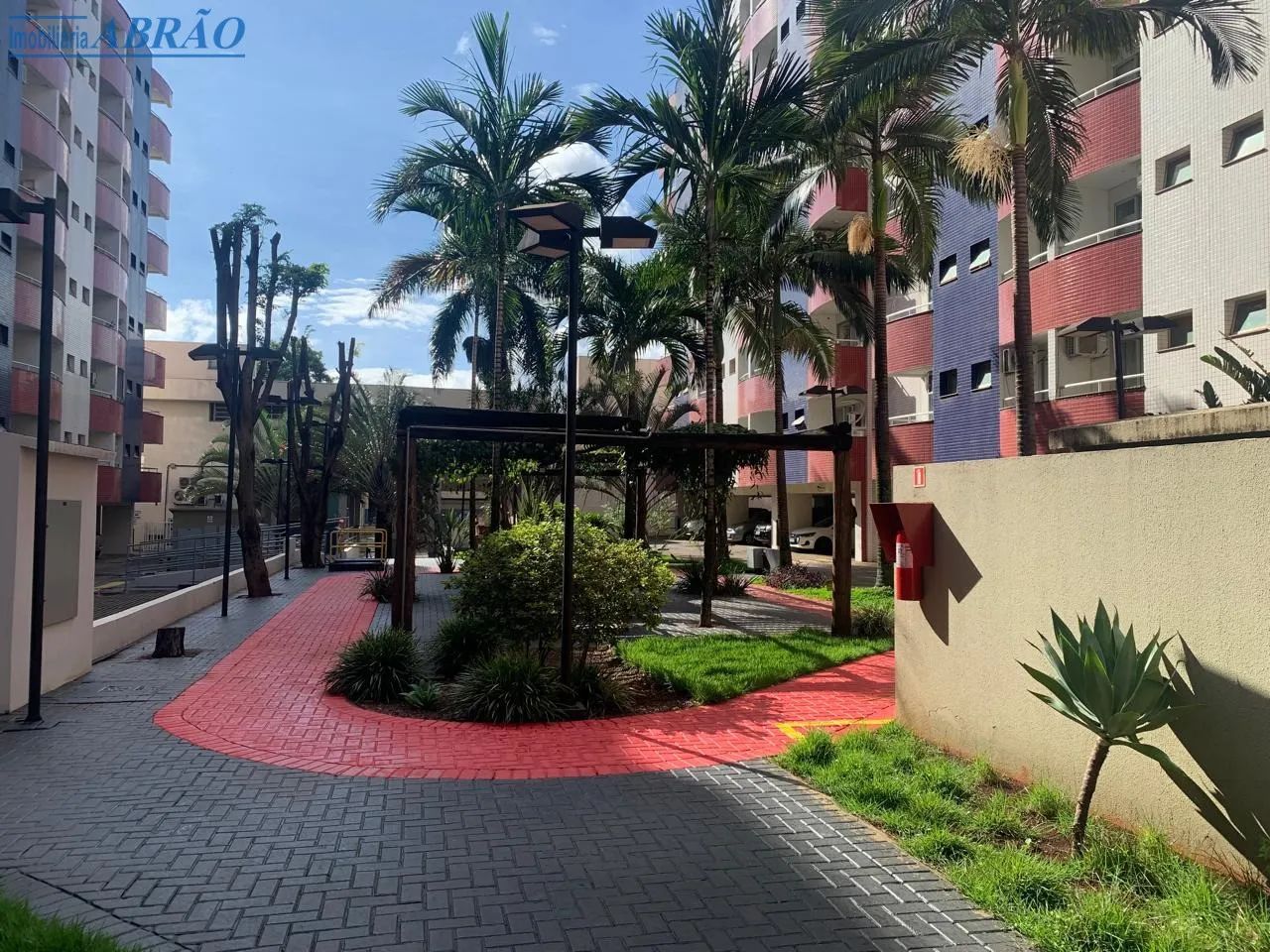 Apartamento tipo Kitnet/Studio para alugar em Zona 08, Maringá-PR - Foto 3