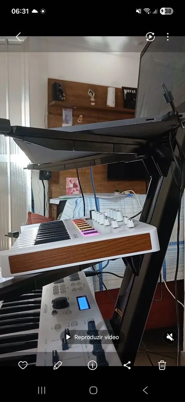 Teclado arturia + notebook com vários pianos  - Foto 3
