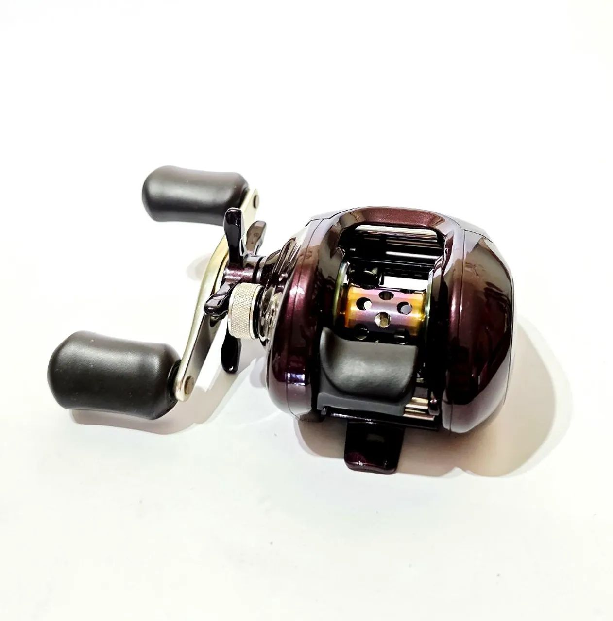 Carretilha de Pesca Shimano 1001 4x4 Esquerda Japonesa 