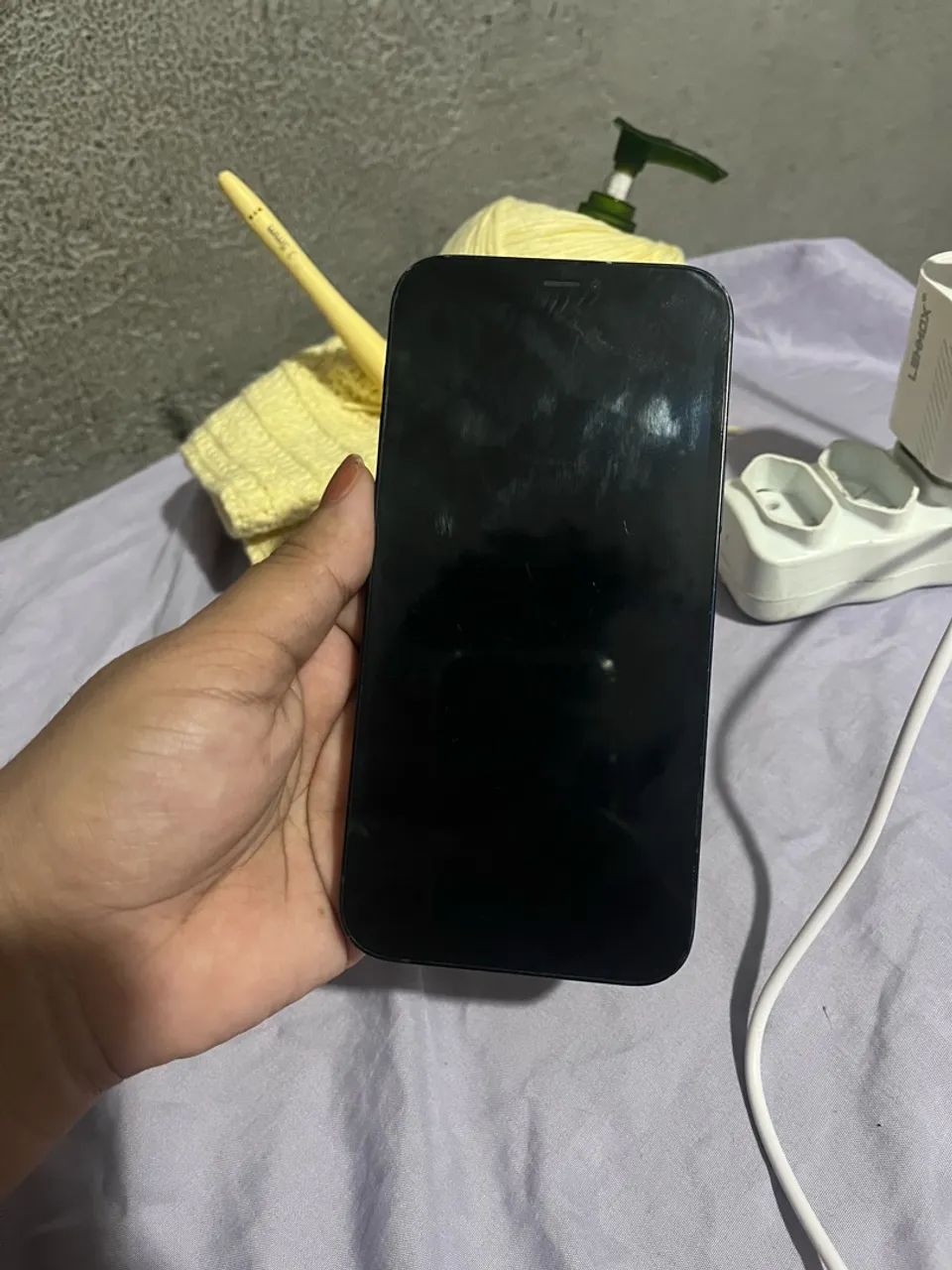 iPhone 12 - 64gb