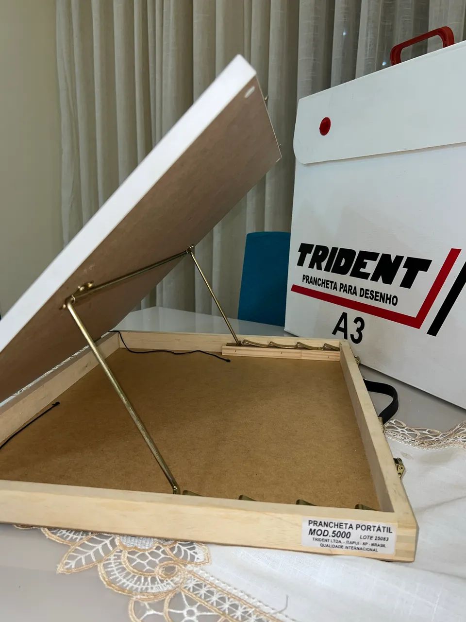 Kit Prancheta A3 Trident com Régua Paralela + Esquadros Desetec + Pasta e Régua Dello - Foto 4