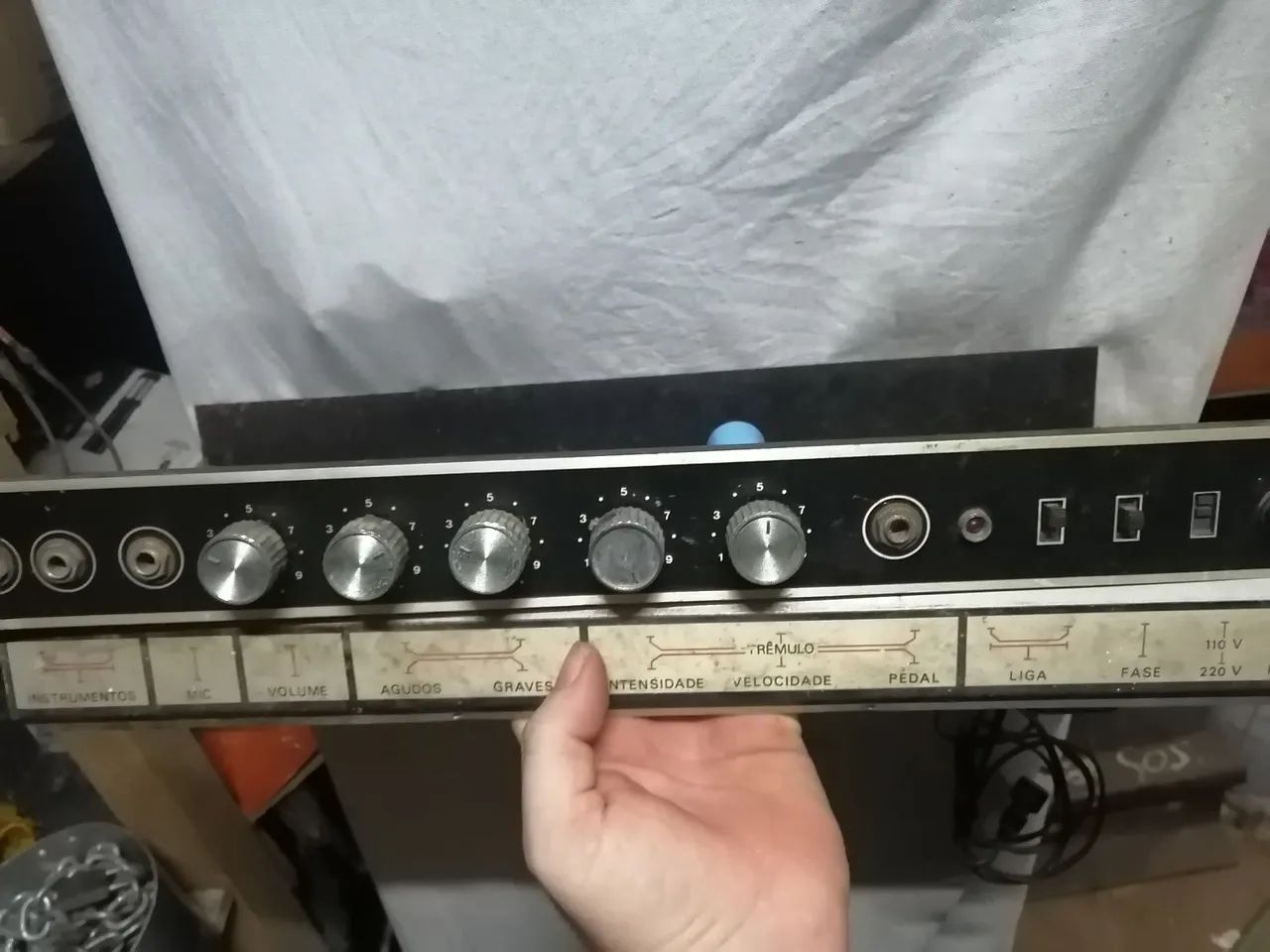 Amplificador antigo pra conserto! 