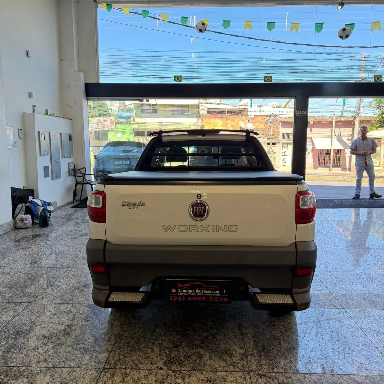 Fiat Strada Working Hard 1.4 Fire Flex 8V CE 2017 - Foto 5