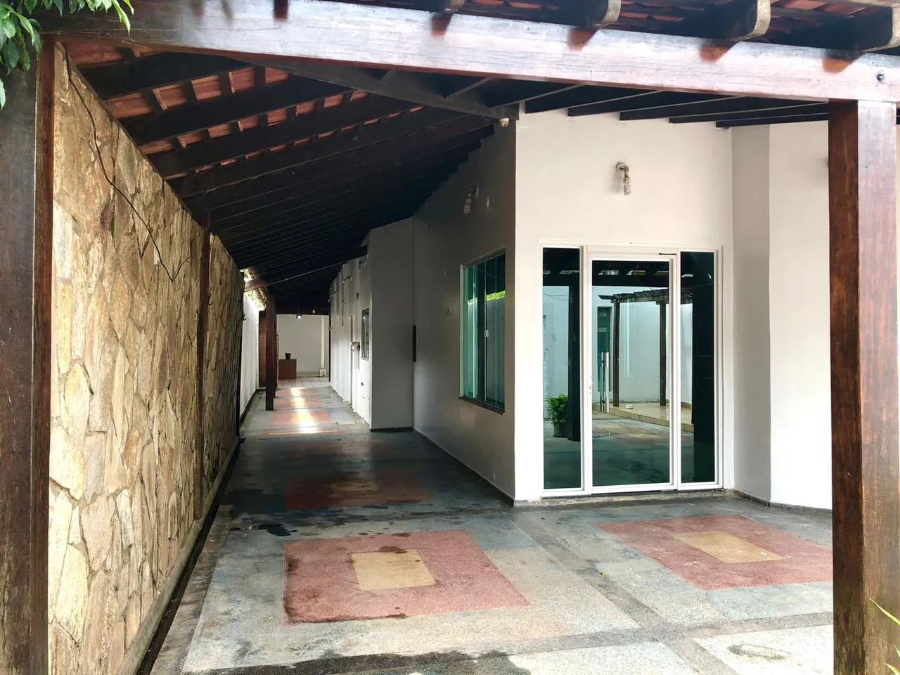 IMOVEL COM DUPLEX - NA JOSÉ TUPINAMBÁ