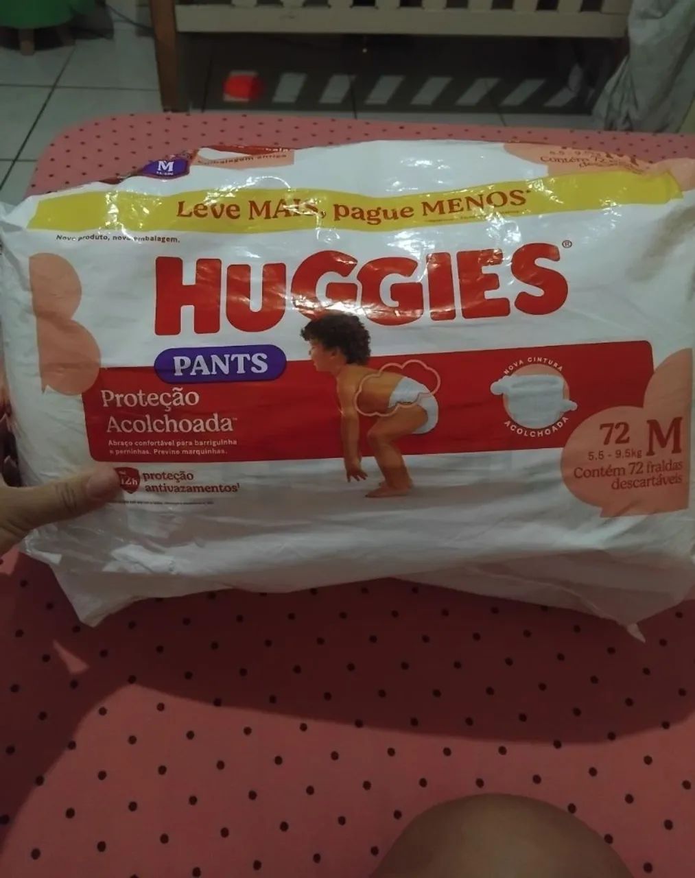 Fralda descartável huggies M