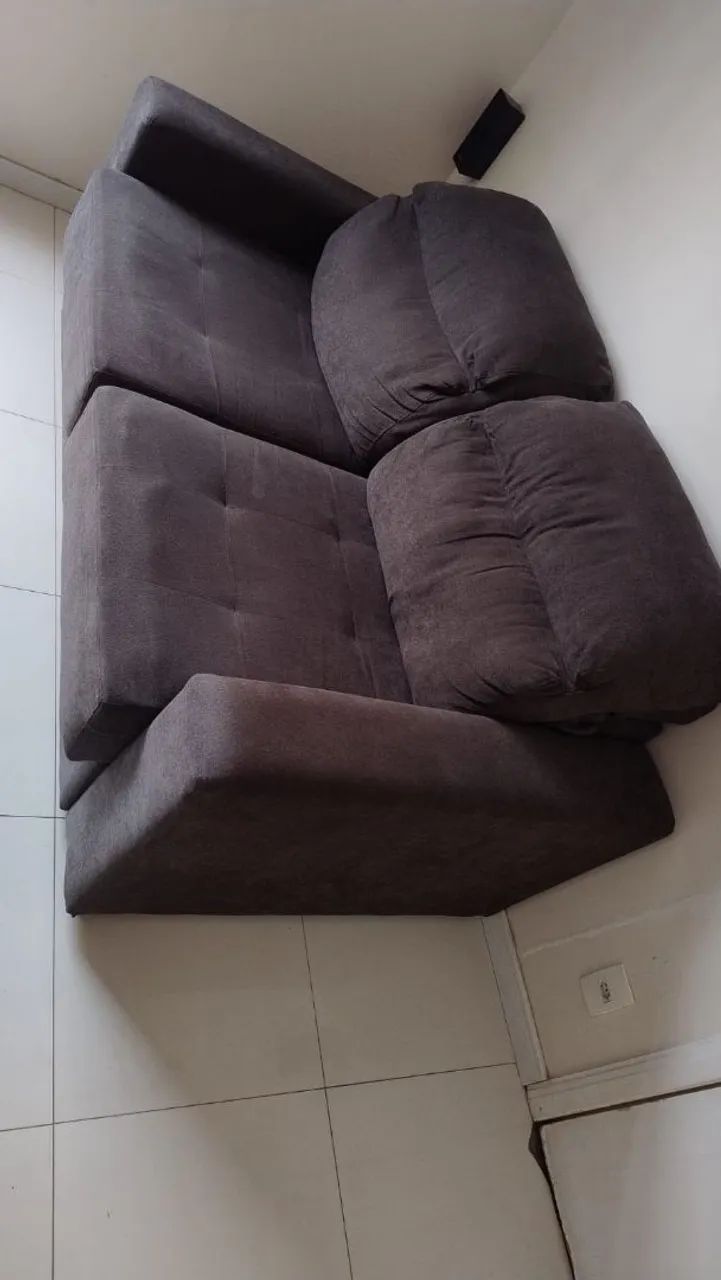 Vendo sofá retrátil 2 lugares - Foto 4