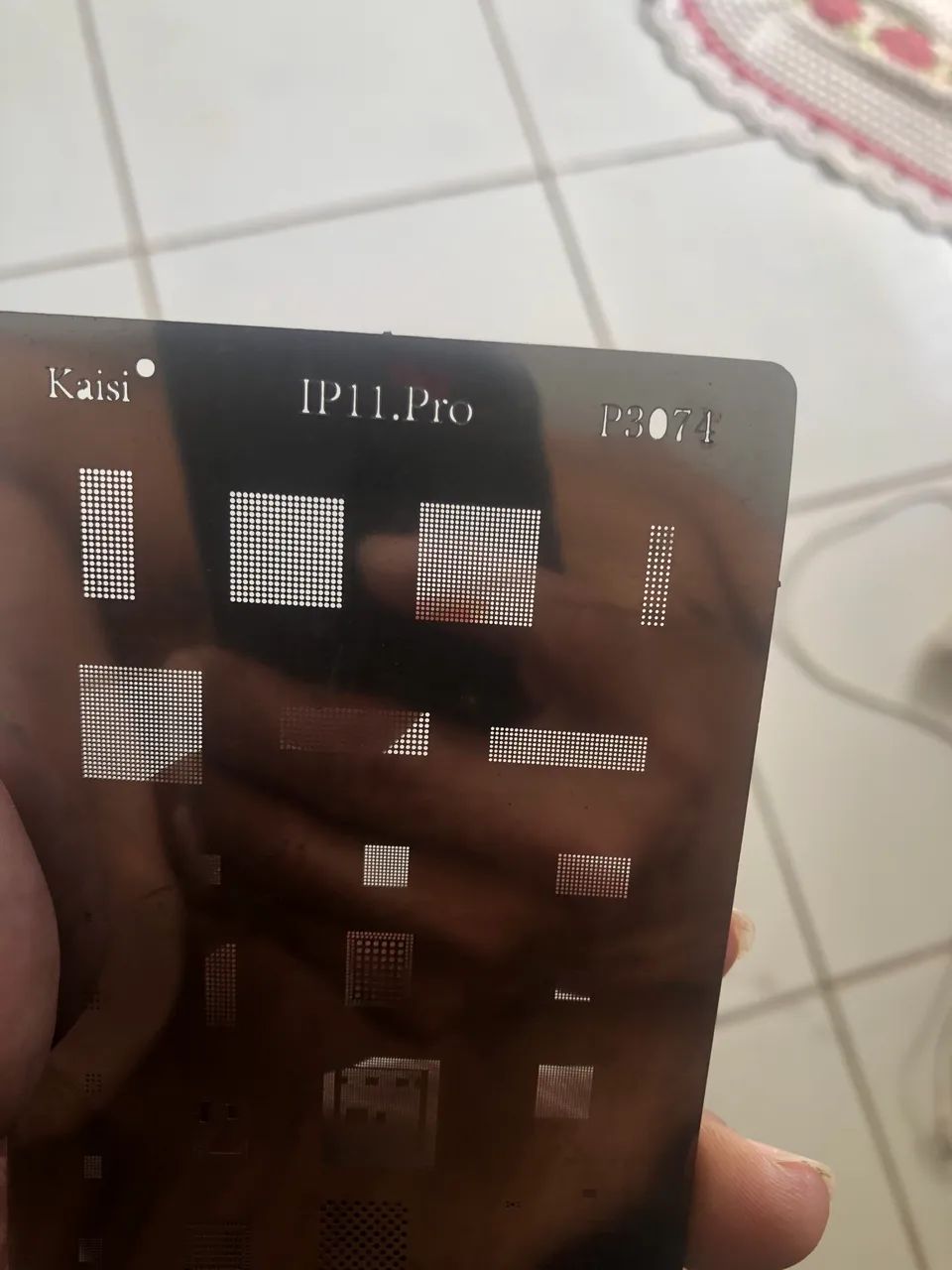 Kit com 20 stencil para iPhone